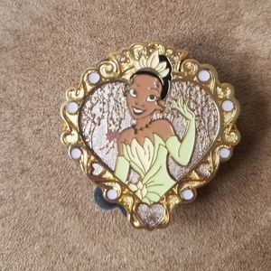 Disney  The Princess and The Frog Tiana Pin